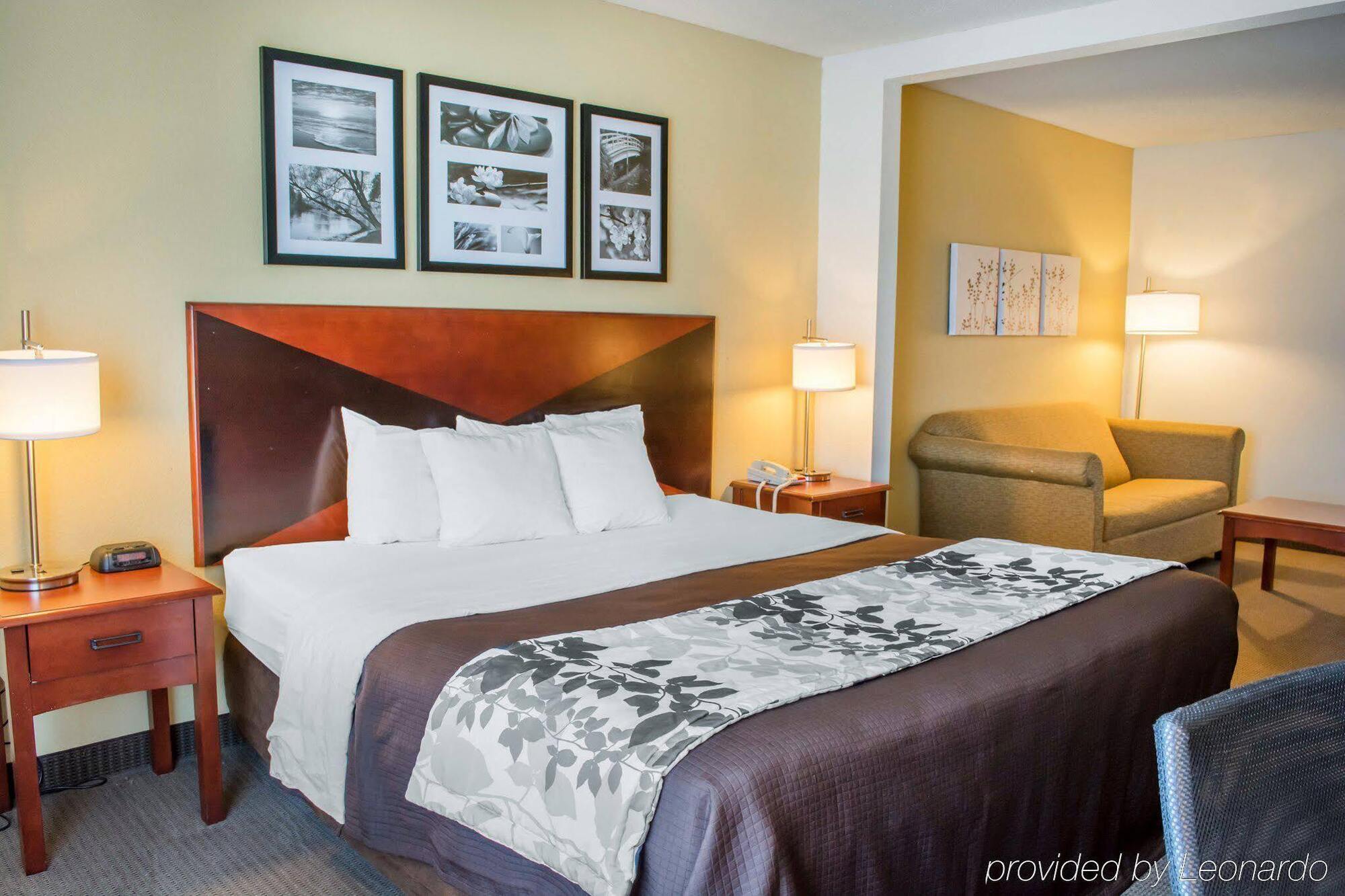 Wingate By Wyndham Near Claytor State Park