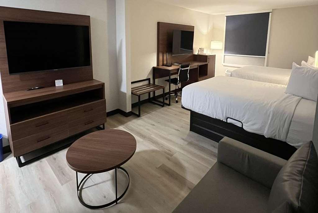 Wingate By Wyndham Near Claytor State Park Hotel