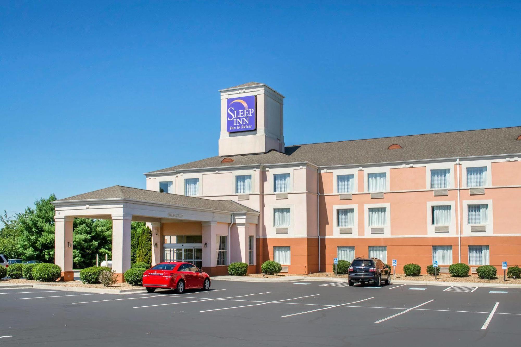 Wingate By Wyndham Near Claytor State Park